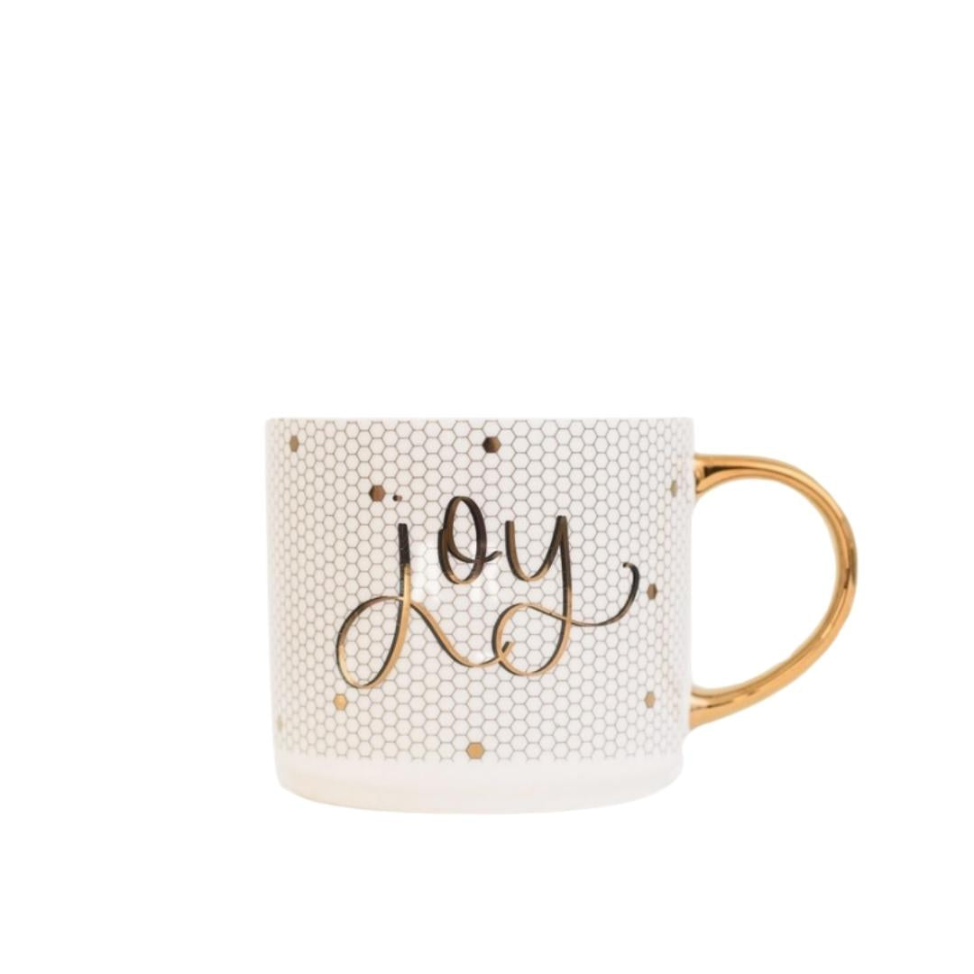 Joy - Taza de Café con Letras a Mano en Azulejo Dorado y Blanco - 17 oz